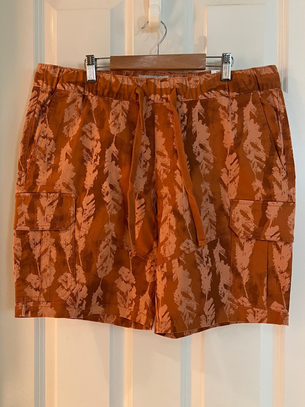 Sun + Stone Rust and Light Orange Feather-Print Cargo Shorts